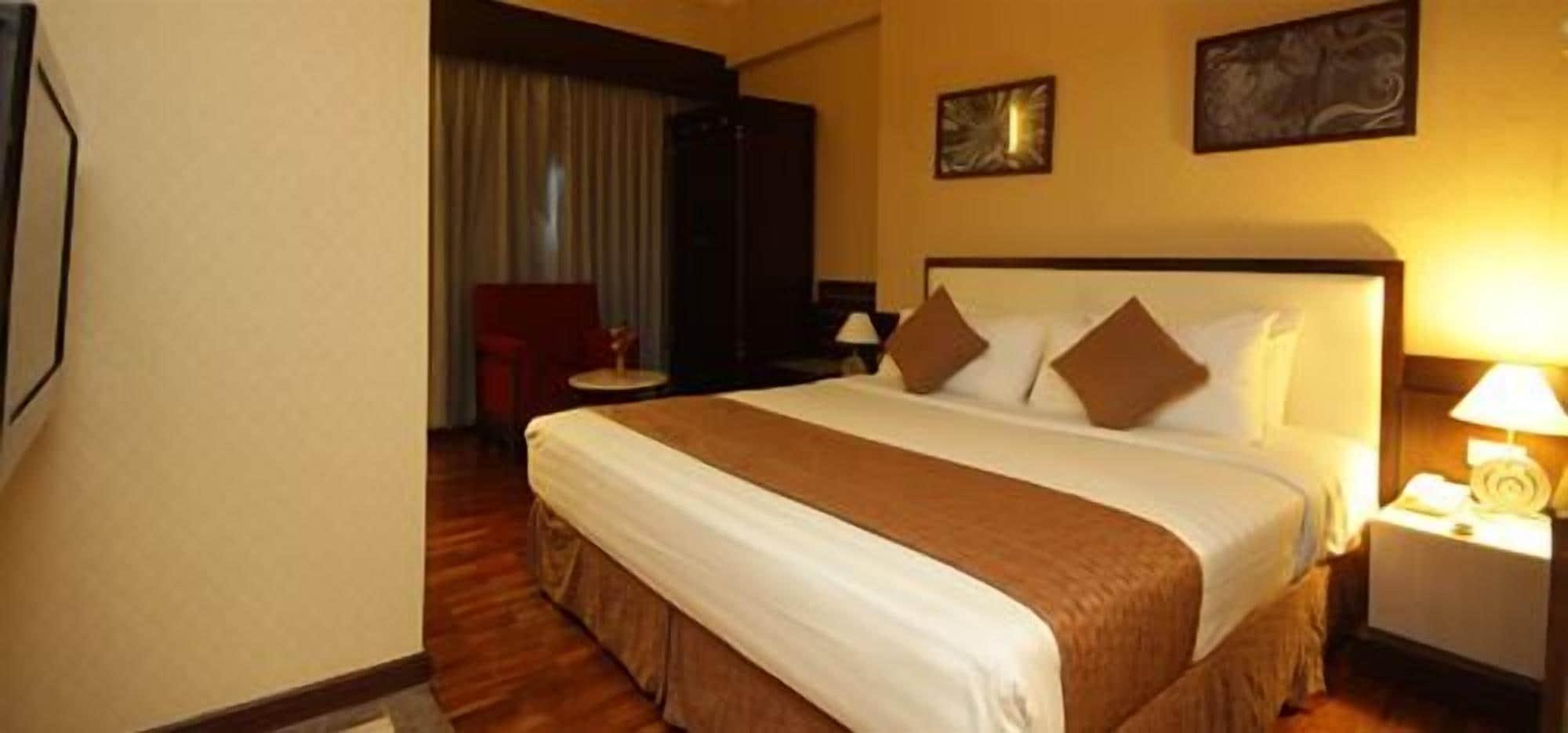 Hotel Maharadja Τζακάρτα Εξωτερικό φωτογραφία